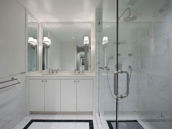 3rd image of 721 5th Ave APT 39B