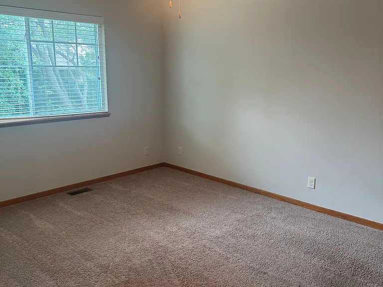 5721 Brendon Ln — Photo 15