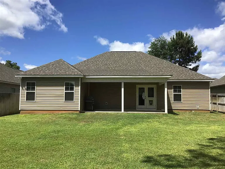 312 Loneoak Trl — Photo 27