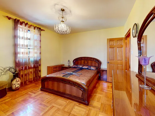 3096 Brighton 6th Street image 5 of 10