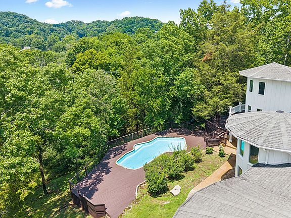 5th image of 1619 Otter Creek Rd