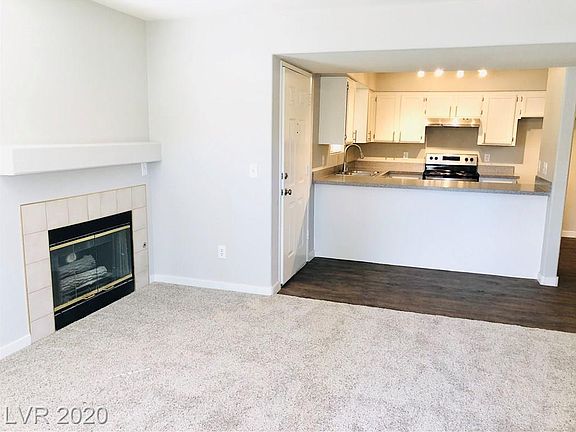 2nd image of 2725 S Nellis Blvd Unit 1016