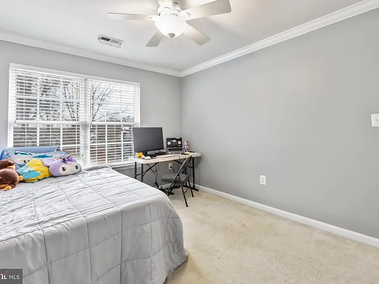 10103 Cotter Ct — Photo 21