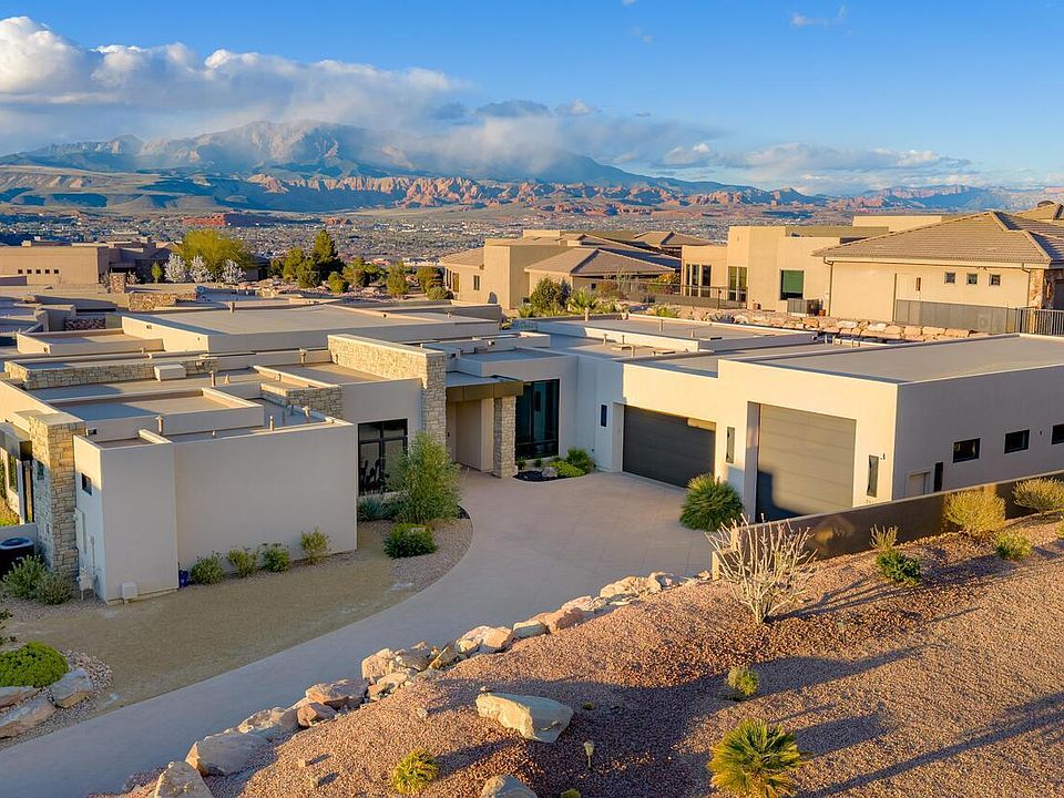 1st image of 2015 S Pinnacle Cir