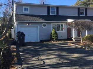 109 Mermaid Rd, Toms River, NJ 08753