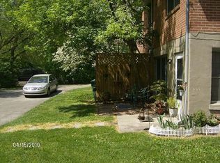806 Malabu Dr #B, Lexington, KY 40502
