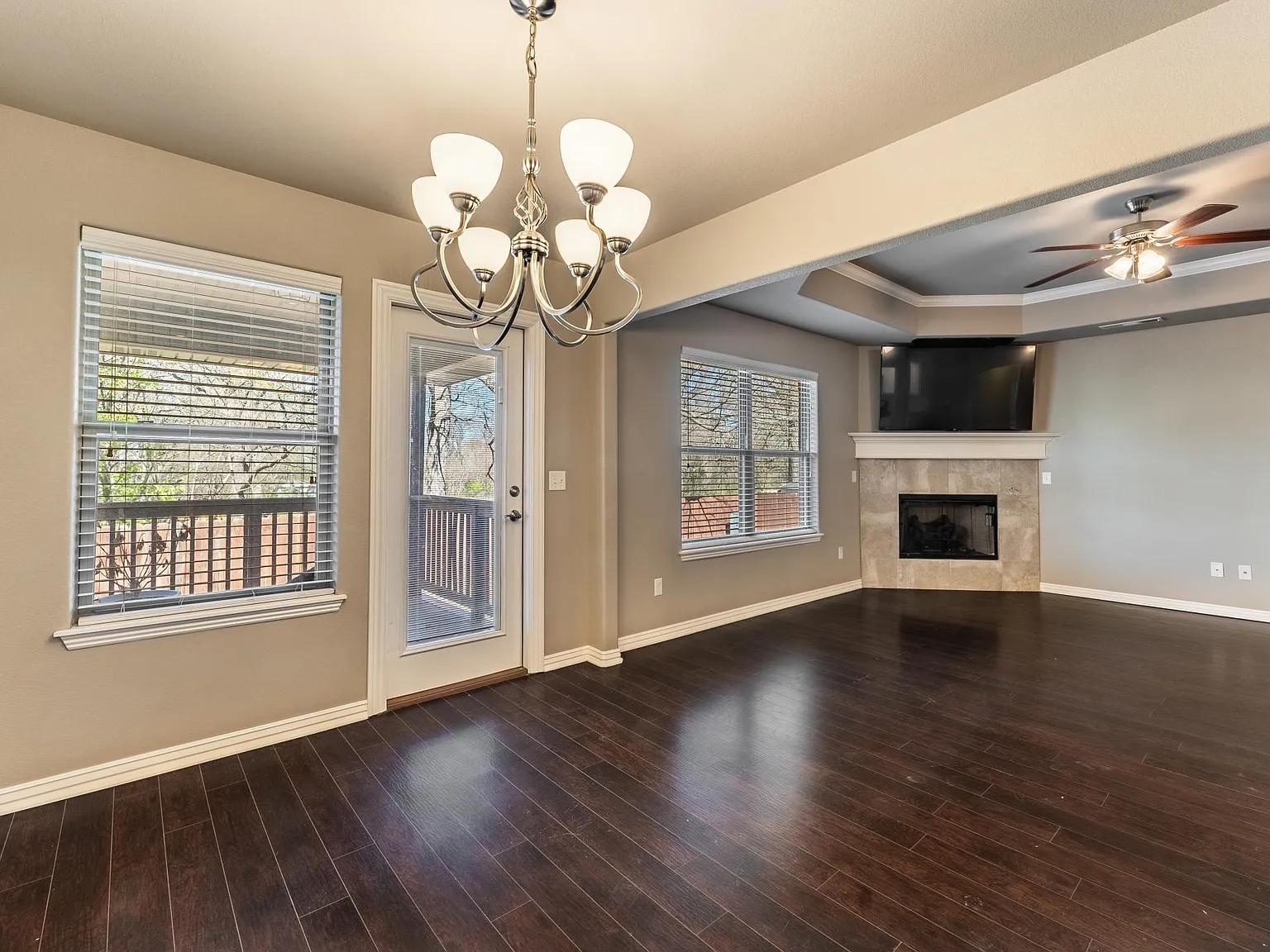 3 bed, 1741 sqft, $2,050 — Photo 3