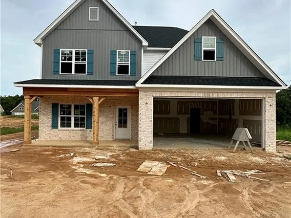 2010 Payne Rd, Lexington, NC 27295