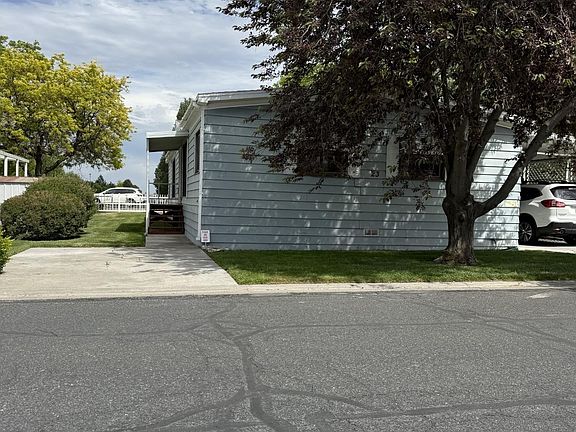 5th image of 1605 Grandview Dr N Spc 23