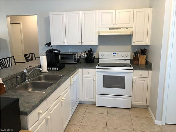 2nd image of 5941 Lancewood Way
