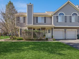 1200 Locust Dr, Dundee, IL 60118