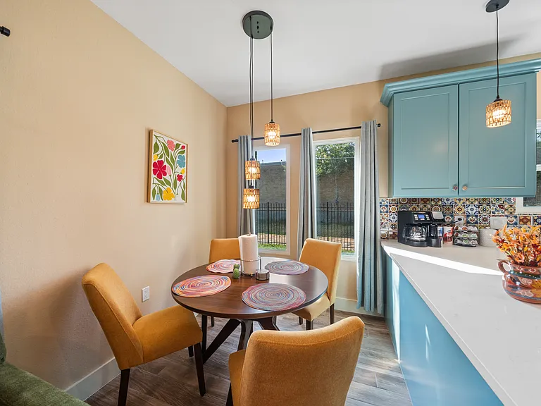 7405 Red Robin Ln #A — Photo 8