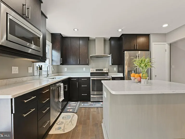 1514 Melton Rd — Photo 15