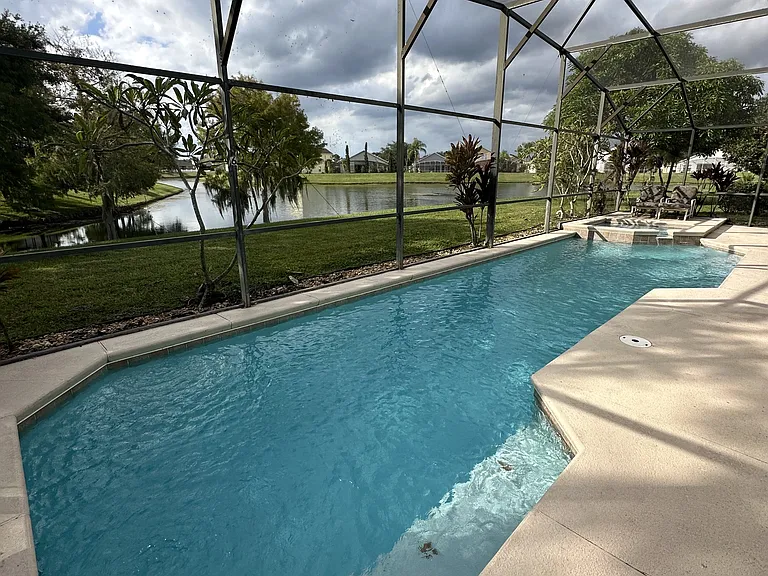 2548 Aster Cove Ln — Photo 29