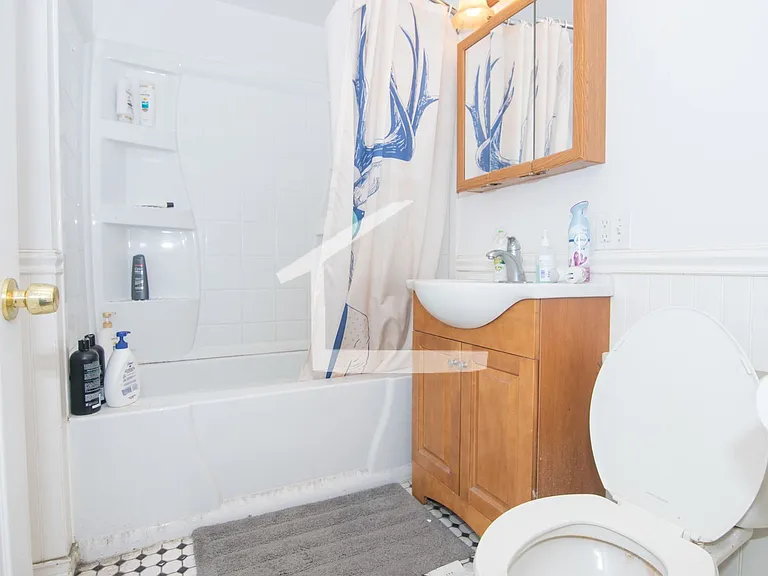 310 Saint Paul St #7 — Photo 8