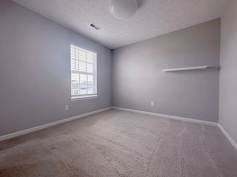 37571 Tail Feather Dr — Photo 9