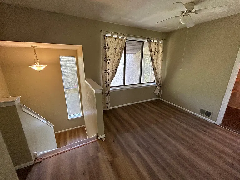 11-18 Aspen Way — Photo 4