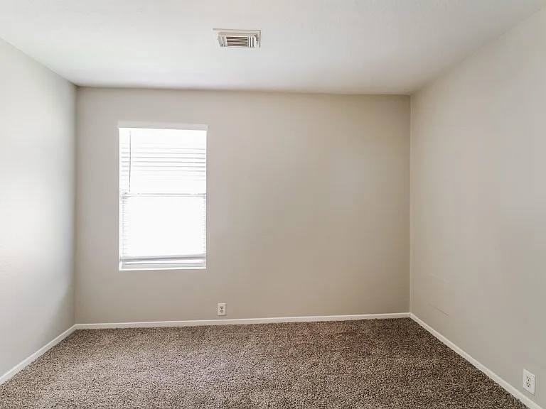 3235 Becker Glen St — Photo 14