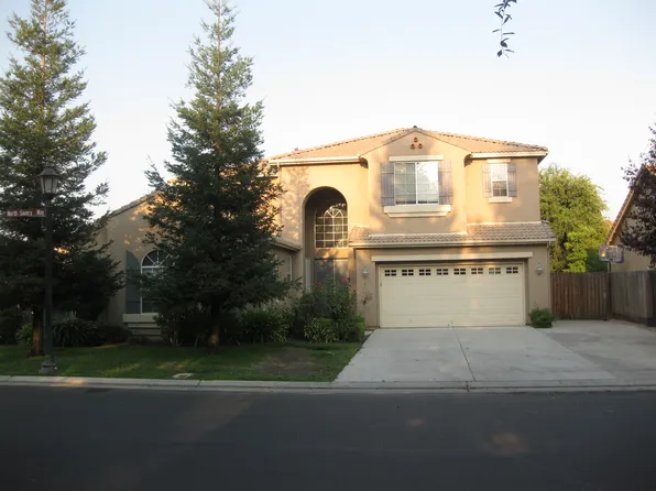 8446 N Savory Way, Fresno, CA 93720
