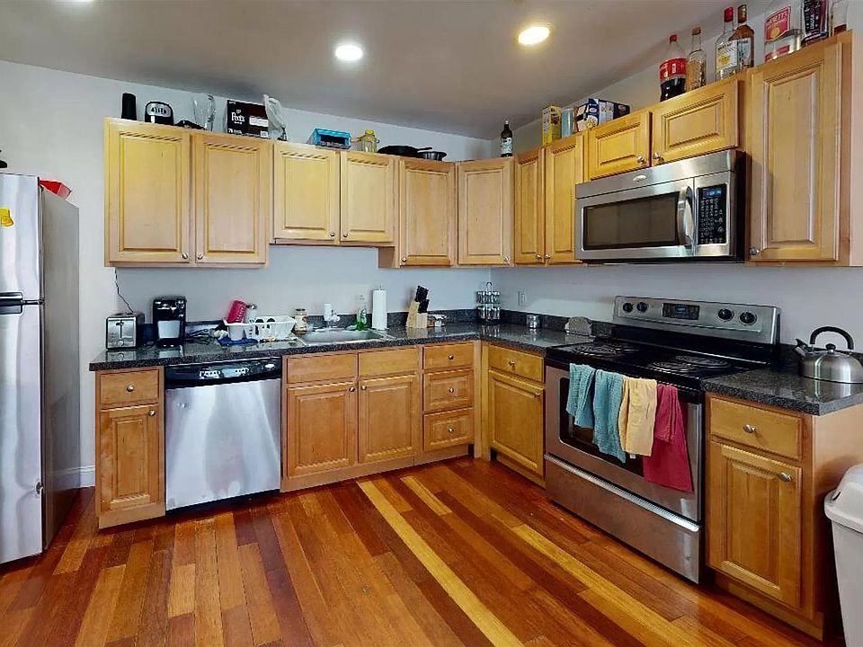 1st image of 1934 N Gratz St #2