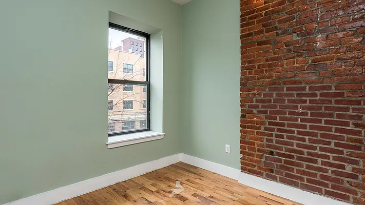 Rented by Nooklyn NYC LLC | media 28