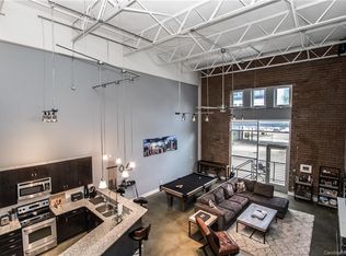 915 Hill St, Charlotte, NC 28208