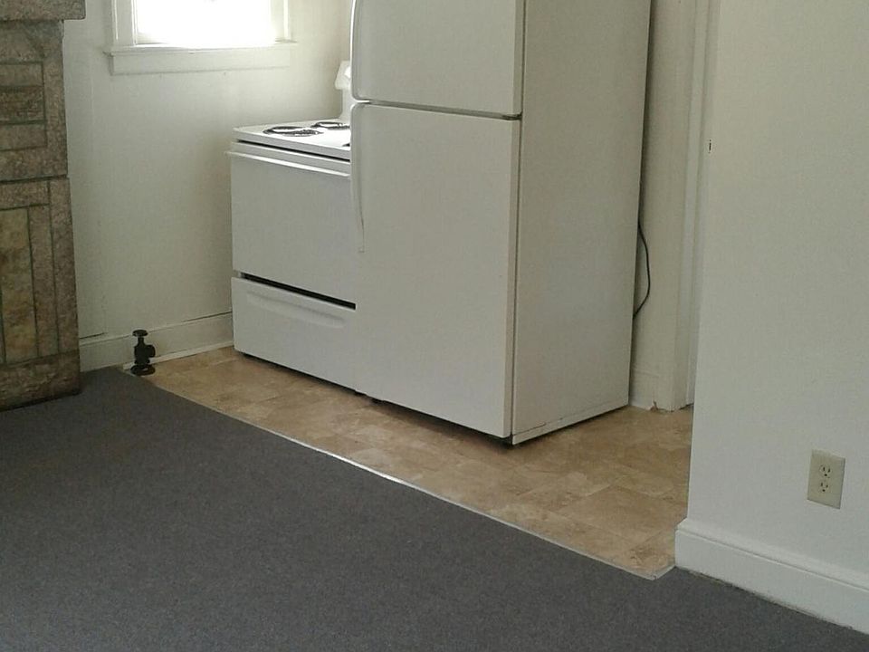 2nd image of 3804 Spring Garden St #A