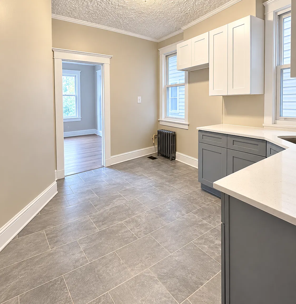 2 bed, 700 sqft, $1,600 — Photo 3