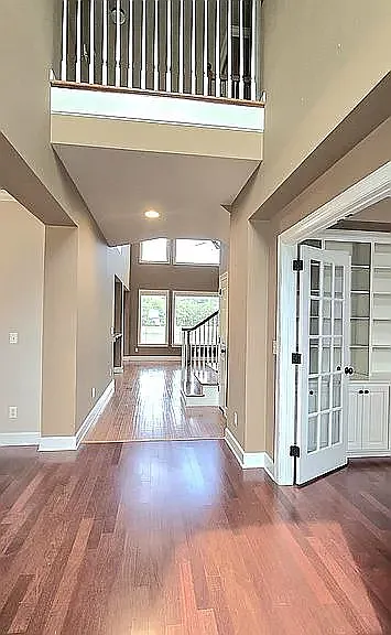 4 bed, 3.5 bath, 2728 sqft, $2,950 — Photo 2