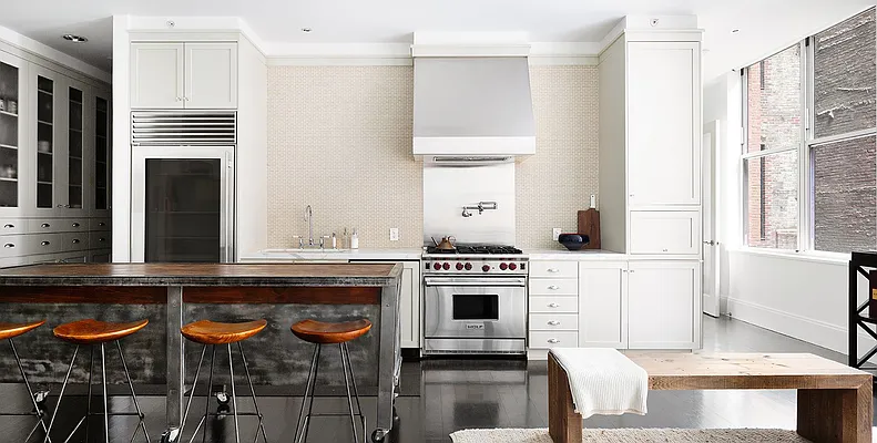 Rented by Compass | media 10