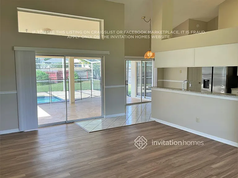 5660 Loma Vista Dr W — Photo 3