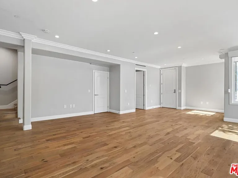 1283 Havenhurst Dr #101 — Photo 6