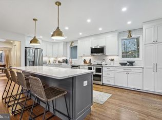 11308 Silverleaf Dr, Fairfax Station, VA 22039