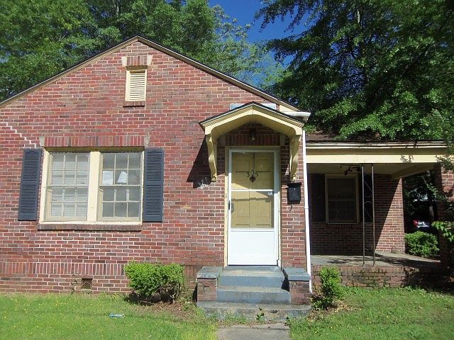 1st image of 305 Contentnea St