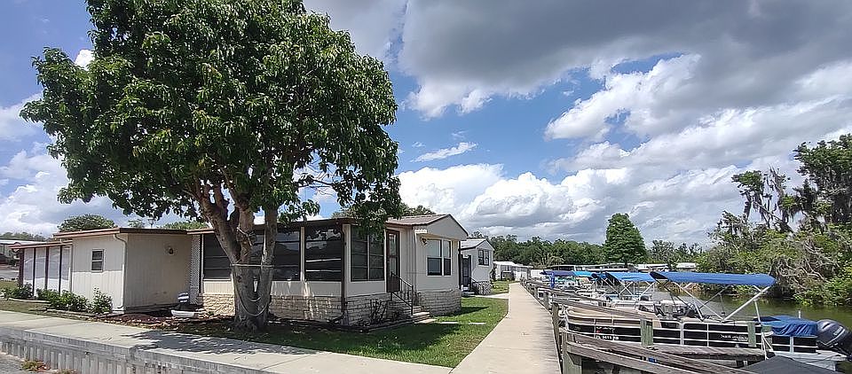 1st image of 79 Lake Griffin Dr