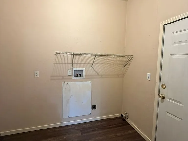 206 Ward St — Photo 7
