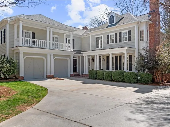 2042 Sussex Ln, Winston Salem, NC 27104