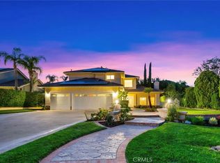 16069 Comet Way, Santa Clarita, CA 91387