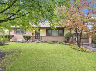 10 E Swartzville Rd, Denver, PA 17517