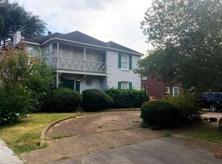 2343 Addison Rd, Houston, TX 77030