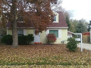 4032 W Portage St, Milwaukee, WI 53209