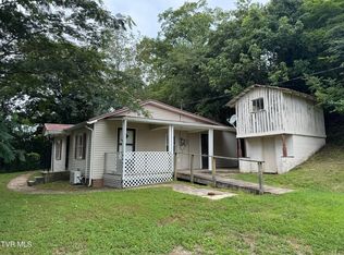 379 Ap Carter Hwy, Hiltons, VA 24258