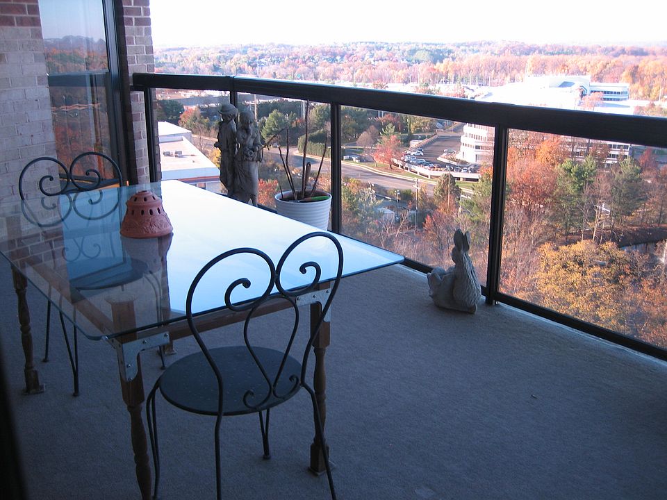1st image of 8380 Greensboro Dr APT 914