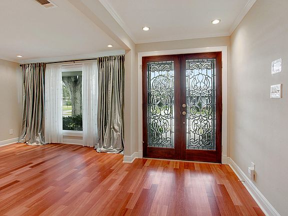 3rd image of 7214 Onyx St