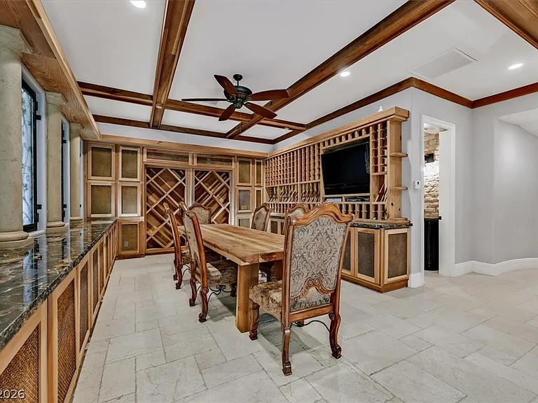 8 Rue Mediterra Dr — Photo 19