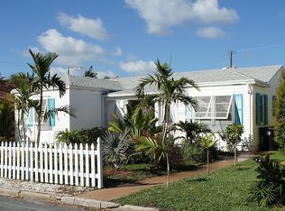 1005 N Palmway, Lake Worth, FL 33460