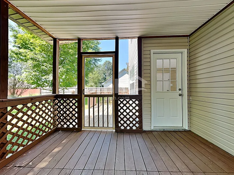 6937 Cherry Grove Rd — Photo 21