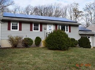 168 Metuchen Ave, Woodbridge, NJ