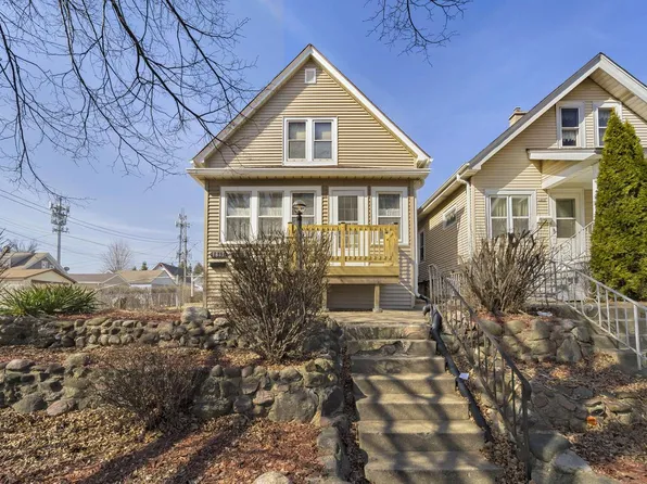 1813 South 65th STREET, West Allis, WI 53214