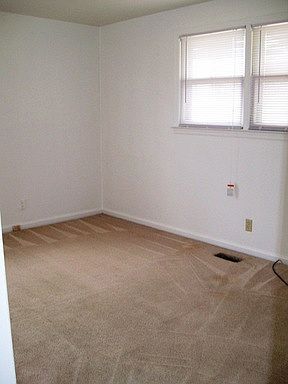 5th image of 1413 Gracewood Dr